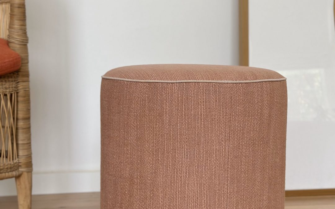 ROSE POUF – OUT OF STOCK